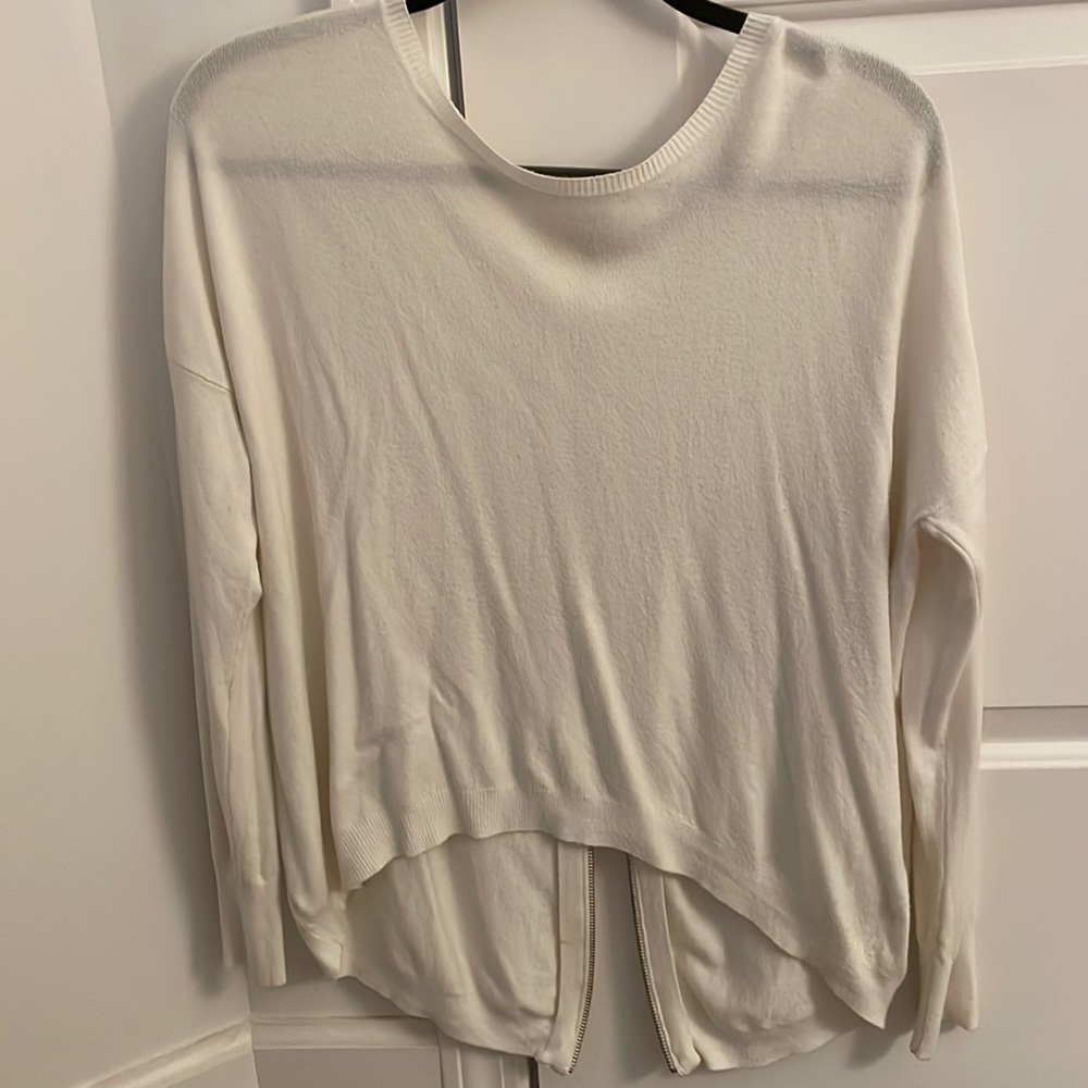 White sweater with zip detailing
